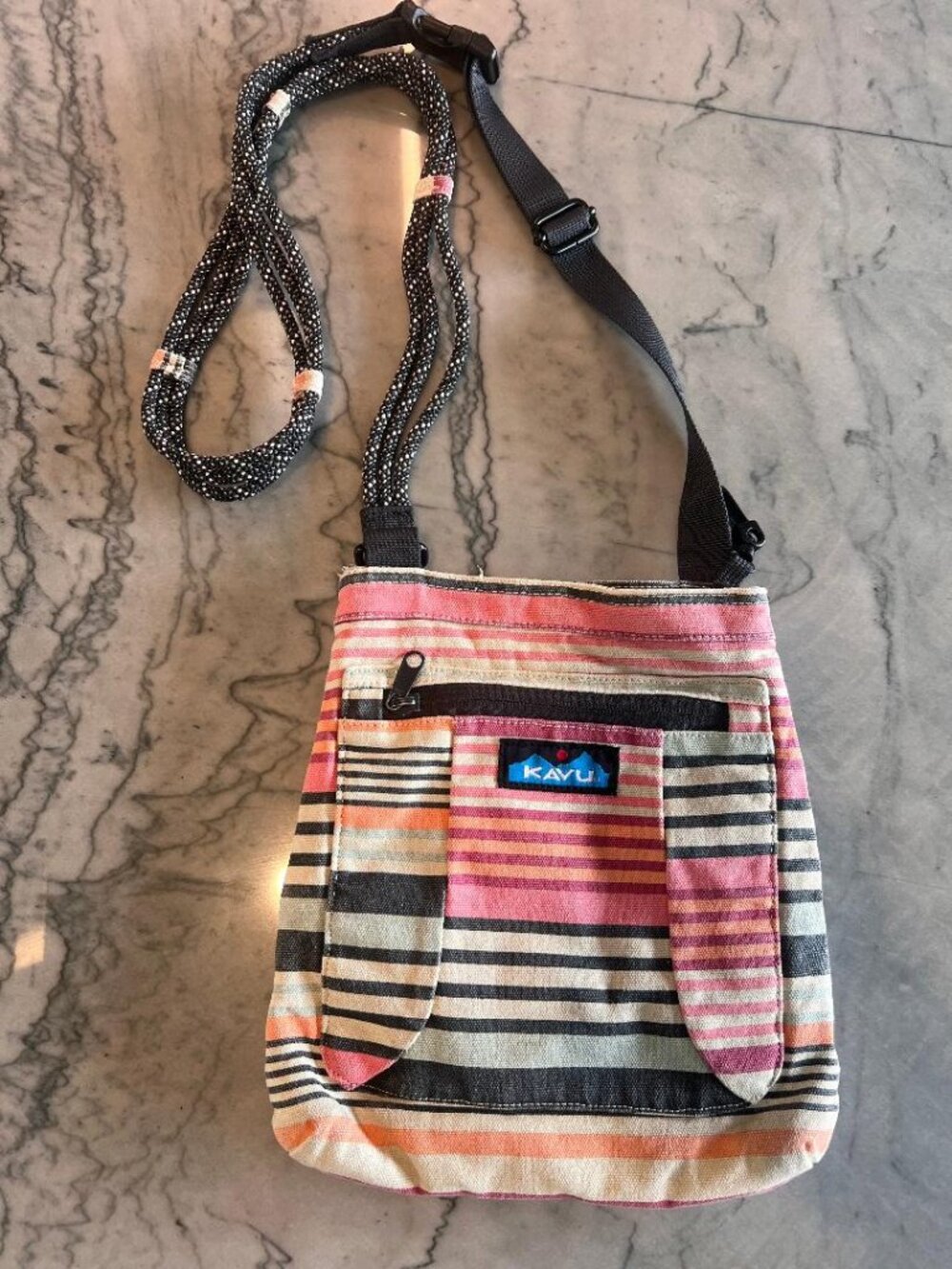 Kavu Crossbody Purse